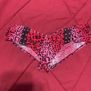 Dancewear Cheetah Pink shorts